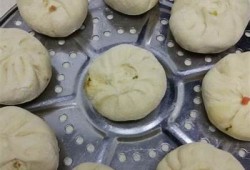 教你制作美味糖心包子的Vlog视频，轻松掌握技巧与秘诀！